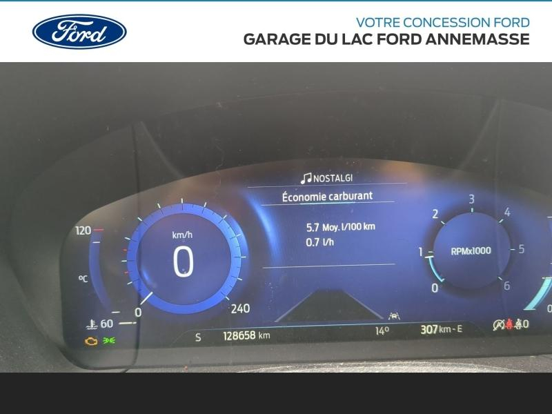 FORD Kuga d’occasion à vendre à ANNEMASSE chez GARAGE DU LAC (Photo 8)
