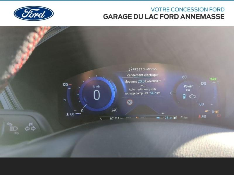 FORD Kuga d’occasion à vendre à ANNEMASSE chez GARAGE DU LAC (Photo 8)